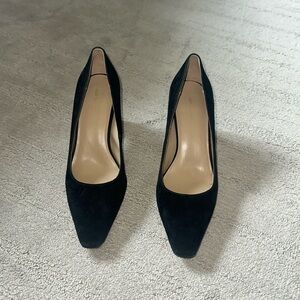 Ann Taylor black size 7.5 dress shoe worn 3 times
